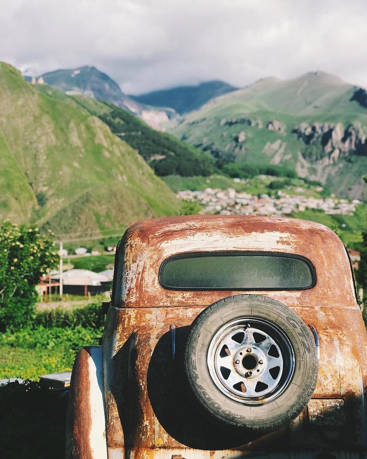 Kazbegi Guide Hotel Eksteriør billede