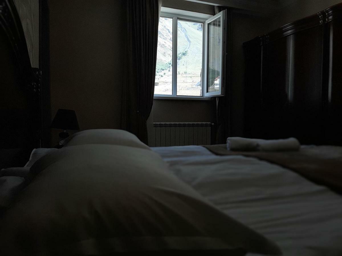 Kazbegi Guide Hotel Eksteriør billede